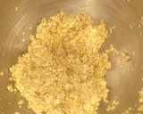 Foto del paso 2 de la receta: Galletitas de avena y banana con pocos ingredientes