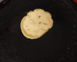 ओरेंज पॅनकेक (orange pancake recipe in marathi) रेसिपी स्टेप 3 फोटो 