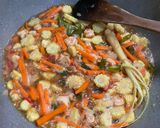 Foto langkah ke 3 dari resep Oseng Putren Wortel Udang.
