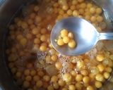 A picture of step 2 of Ghughni Chaat.