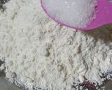 A picture of step 2 of Chicken tikka egg roll paratha.