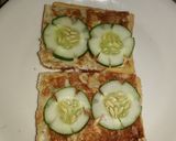 A picture of step 7 of Omelette Sandwich.