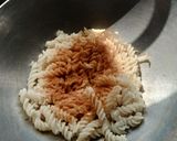A picture of step 4 of Onion pasta.
