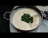 A picture of step 7 of Methi Mutter Malai.