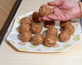 A picture of step 9 of Sugar free Winters Ladoo.