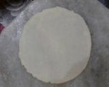 A picture of step 3 of Mava stuff Gujiya.