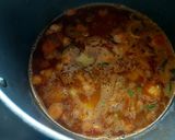 मिक्स व्हेज पुलाव (Mix Veg Pulao Recipe In Marathi) रेसिपी स्टेप 3 फोटो 