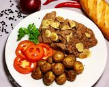Hình bước làm 3 của món Bò Beefsteak(Bò Áp Chảo)
