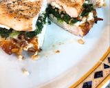 Φωτογραφία βήματος 7 της συνταγής Baked chicken Florentine - Κοτόπουλο με γέμιση σπανάκι και φέτα