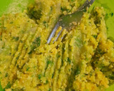 Foto del passaggio 3 della ricetta Polpette di verza e patate