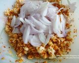 รูปขั้นตอนการทำที่ 2 ของ ลาบไก่