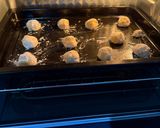 Foto langkah ke 10 dari resep Lemon Crincle Cookies.