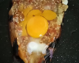 Foto langkah ke 4 dari resep Pizza Terong Ungu Pedas.