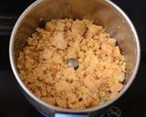A picture of step 3 of Peanut and Sesame Laddu.