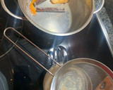 Foto del paso 2 de la receta: Leche infusionada con azúcar moreno: leche con canela y naranja