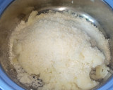 ராகி ஸ்மைலி ரெசிபி ஸ்டேப் 2 புகைப்படம்