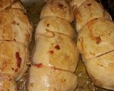 Foto del paso 4 de la receta: Pollo relleno con salsa