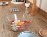 Foto del paso 3 de la receta: Consomé de carne con albóndigas