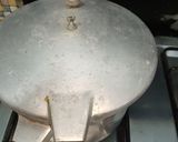A picture of step 4 of Sponge cake.