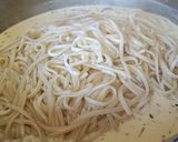 Foto del paso 8 de la receta: Fideos a la crema con pollo y panceta