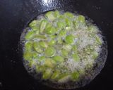 Foto langkah ke 5 dari resep Oseng Cumi Asin Pete.