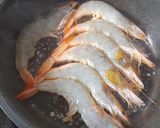 Foto del paso 2 de la receta: Vichyssoise con tomate y gambas
