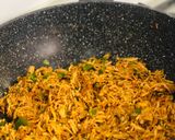 A picture of step 1 of Schezwan Chicken Paratha.