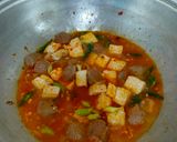 Foto langkah ke 3 dari resep Bakso Tahu Tumis Sambal.