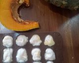 Foto langkah ke 5 dari resep Pumpkin Ice Cream Bites.