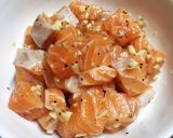 Hình bước làm 1 của món Salad Cá Hồi