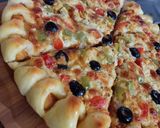 A picture of step 6 of Spicy Chicken Chunks Pizza 🍕🍕.