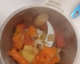 A picture of step 3 of Vegetable Soup.