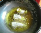 รูปขั้นตอนการทำที่ 3 ของ พริกทอดยัดไส้หมูวุ้นเส้น