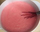 Foto del paso 3 de la receta: Gelatina de Fresa 🍓 con Leche