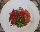 Foto langkah ke 4 dari resep Udang saus tiram pedas.