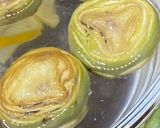 Foto del paso 2 de la receta: Hervido de Alcachofa con Guisantes y Cebolla Tierna