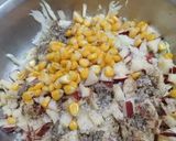 A picture of step 5 of Russian Salad.