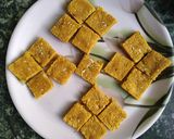 आंबा वडी (amba vadi recipe in marathi) रेसिपी स्टेप 3 फोटो 