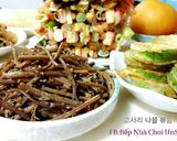 Hình bước làm 4 của món Rau Dương Xỉ Xào 고사리 나물 볶음 (Món Chay)