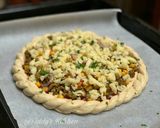 A picture of step 7 of Russian pizza 1.