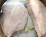 Foto del paso 1 de la receta: Pollo con crema al verdeo y papas