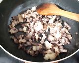 Foto langkah ke 2 dari resep Jjajangmyeon (black bean sauce noodle).