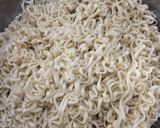 Foto langkah ke 1 dari resep Mie Goreng Prasmanan.
