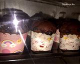 Foto langkah ke 4 dari resep Muffin coklat Simple No Mixer nyoklat bangeet.