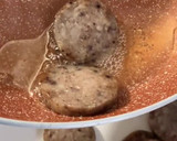 Foto del paso 6 de la receta: Potaje de garbanzos con embutido valenciano, cebolla y espinacas