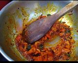 A picture of step 3 of Tomato Chitrana.