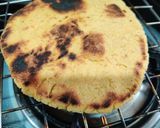 मक्का की रोटी (Makka Ki Roti Recipe in Hindi) रेसिपी चरण 5 फोटो