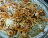 A picture of step 2 of Onion ke crispy pakode.