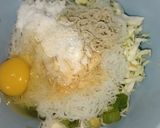Foto langkah ke 1 dari resep Bola2 Bihun Isi Baso.