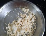 A picture of step 1 of Restaurant style paneer burji.